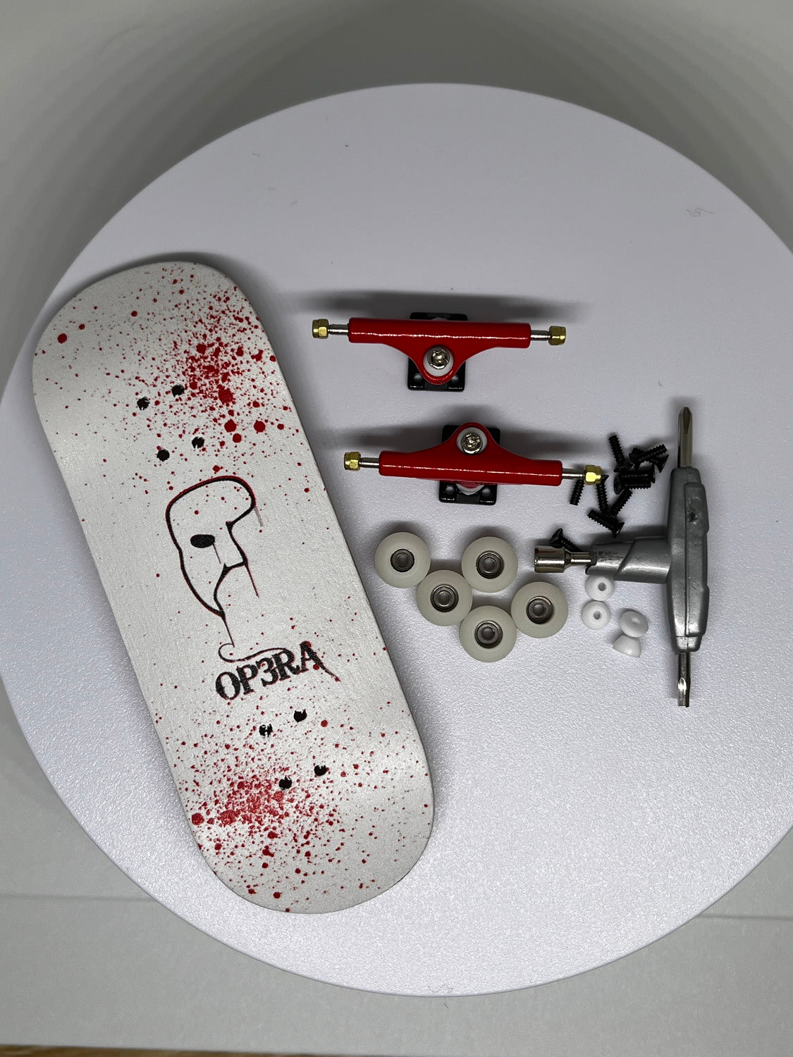 Op3ra Pro Fingerboard Complete 34 * 96mm - The Messy Bloody Edition