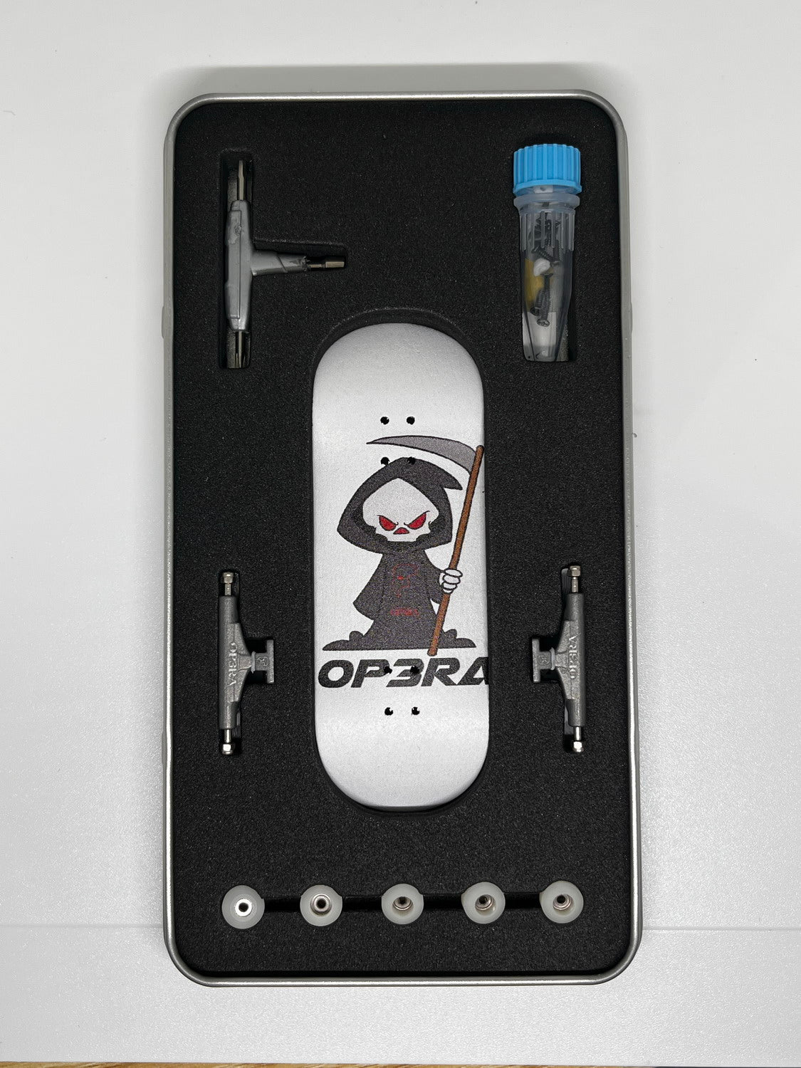 Op3ra Pro Fingerboard Complete 34 * 96mm - The Grim Edition