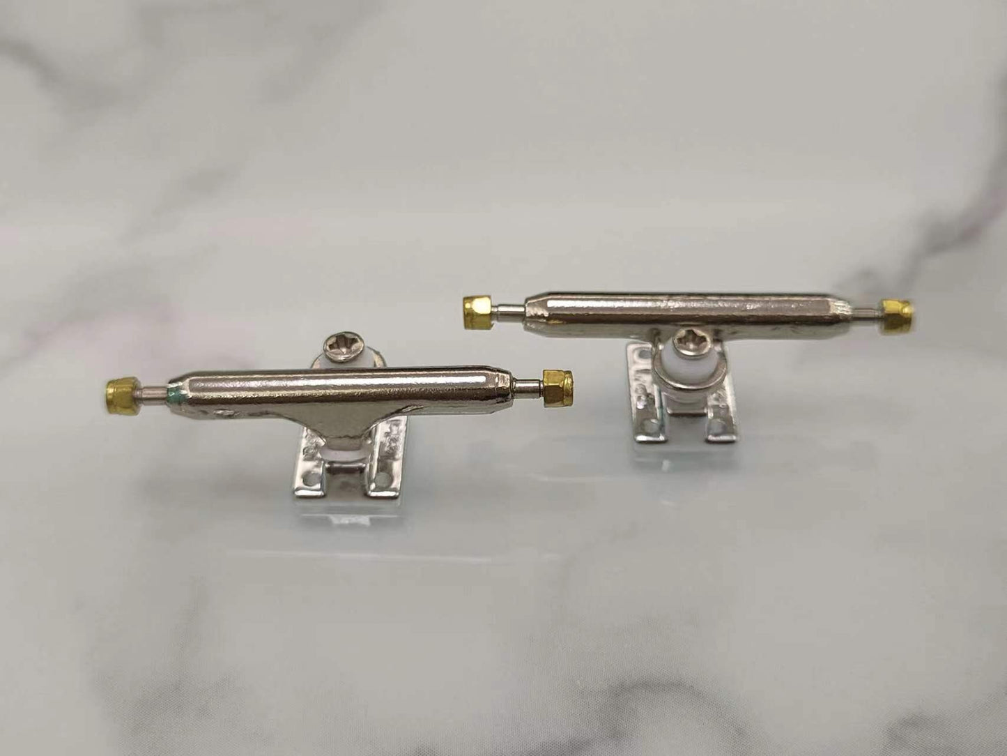 G3 Pro Silver Trucks with Square Colorful Baseplate  32mm/34mm