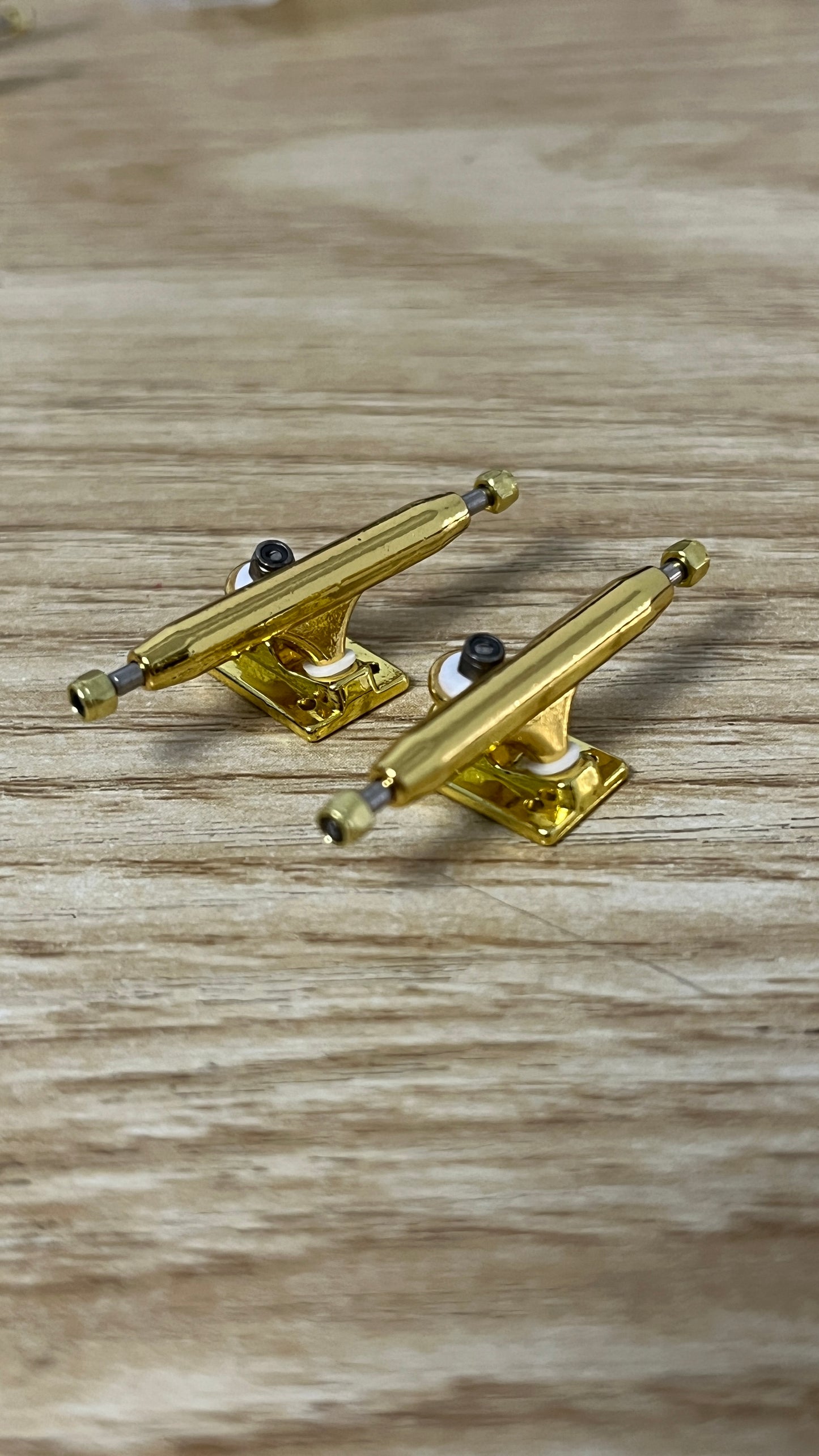 Leefai 4.0  Pro Fingerboard Trucks Regular Style -32/34/36mm