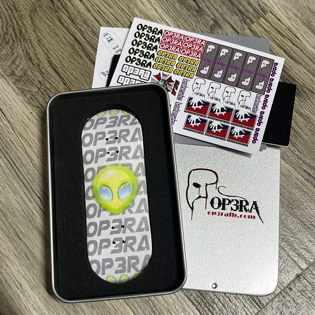 Op3ra Pro Fingerboard Complete 34 * 96mm - The Area 51 Edition