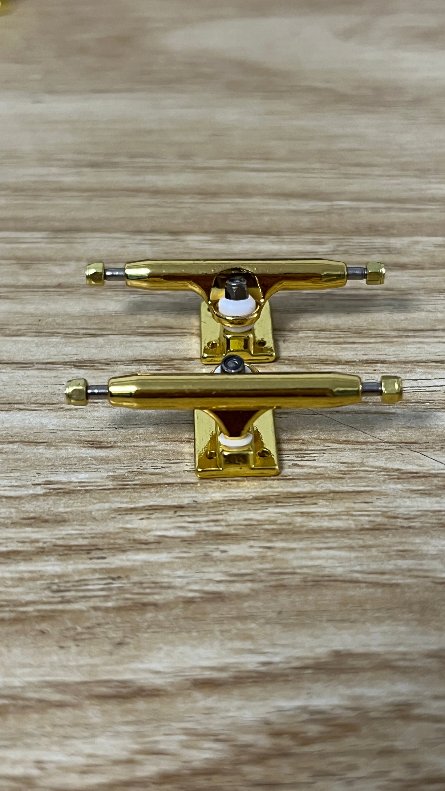 Leefai 4.0  Pro Fingerboard Trucks Regular Style -32/34/36mm